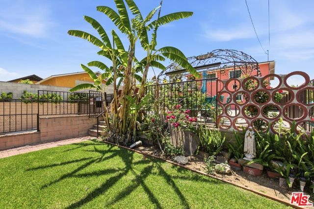 2752 Guirado Street, Los Angeles, CA 90023