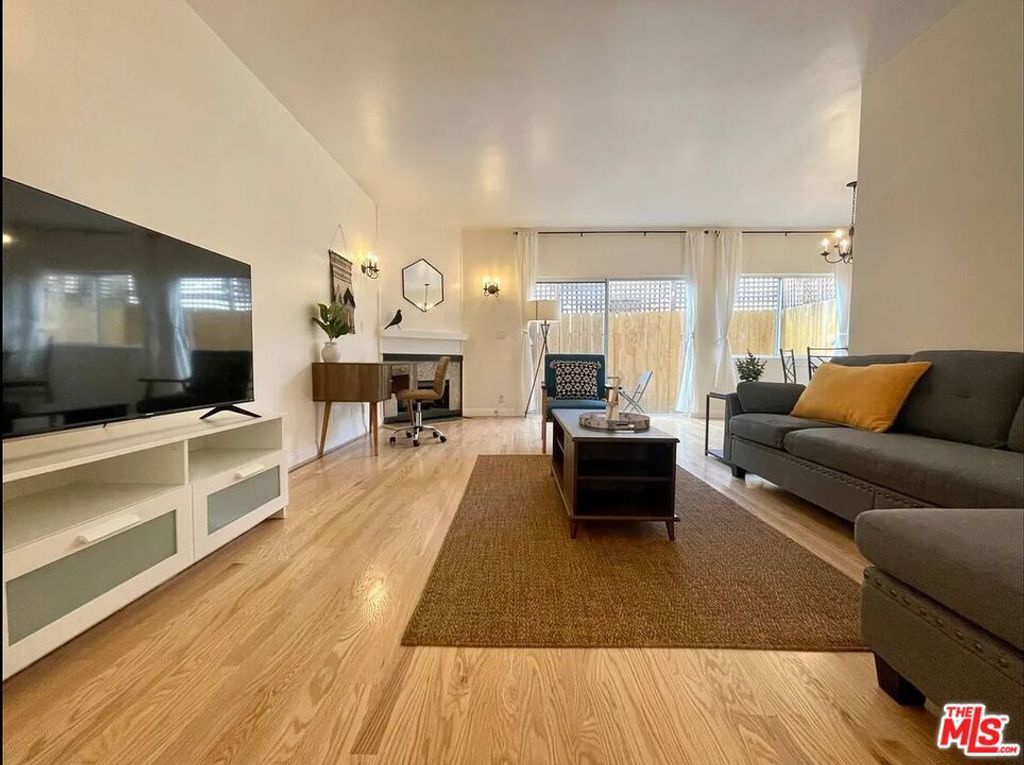 1141 19th Street 4, Santa Monica, CA 90403