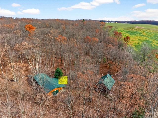 W9499 W 28TH ROAD, Crivitz, WI 54114