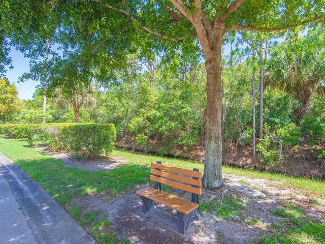 4190 Gator Greens Way 32, Fort Pierce, FL 34982