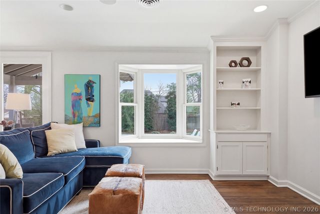 2315 S Delaware Place, Tulsa, OK 74114