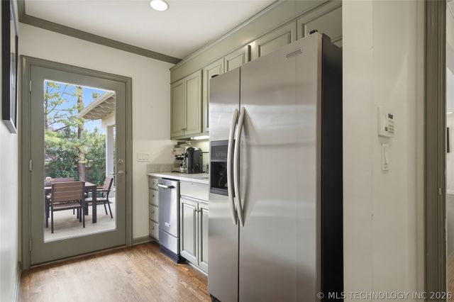 2315 S Delaware Place, Tulsa, OK 74114