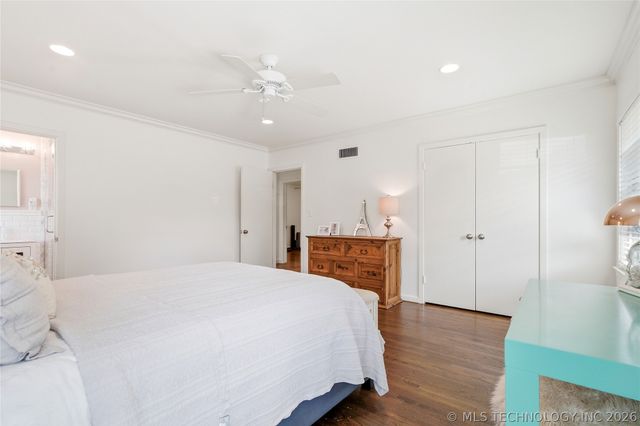 2315 S Delaware Place, Tulsa, OK 74114