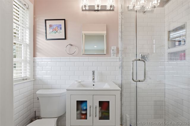 2315 S Delaware Place, Tulsa, OK 74114