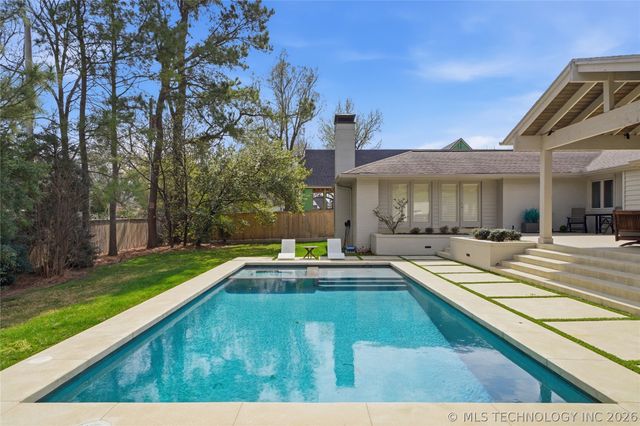 2315 S Delaware Place, Tulsa, OK 74114