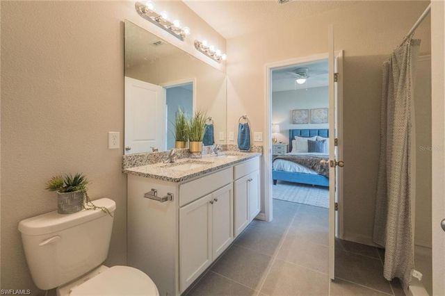 467 NE 1ST AVE, Cape Coral, FL 33993