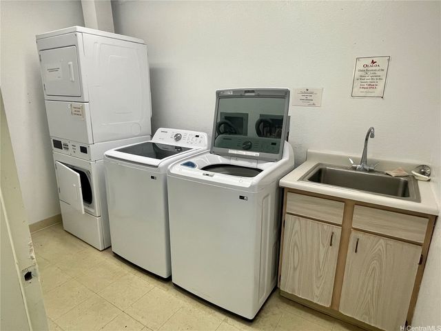 95-1050 Makaikai Street W16, Honolulu, HI 96789