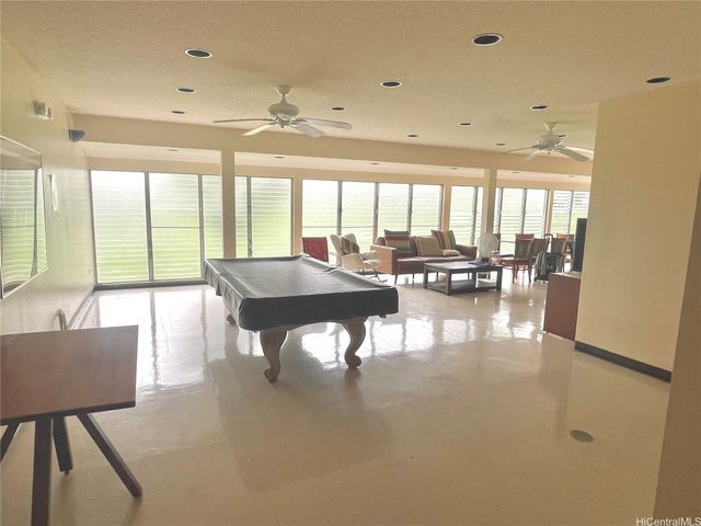 95-1050 Makaikai Street W16, Honolulu, HI 96789