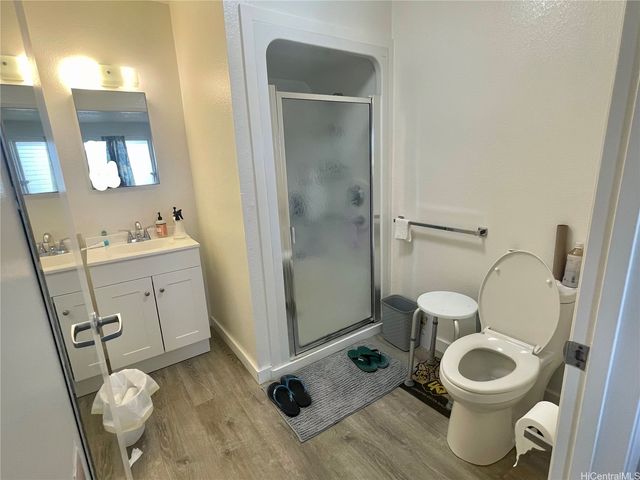 95-1050 Makaikai Street W16, Honolulu, HI 96789