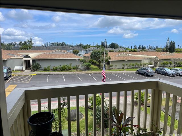 95-1050 Makaikai Street W16, Honolulu, HI 96789