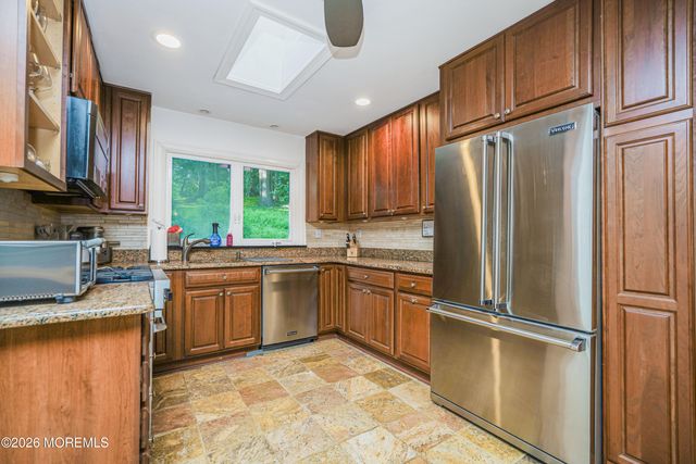 26 Mountainside Drive, Colts Neck, NJ 07722