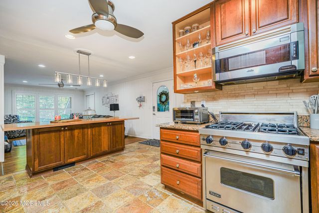 26 Mountainside Drive, Colts Neck, NJ 07722