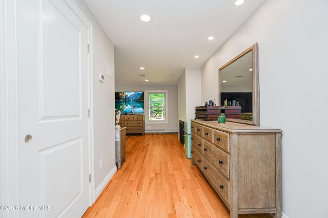 26 Mountainside Drive, Colts Neck, NJ 07722