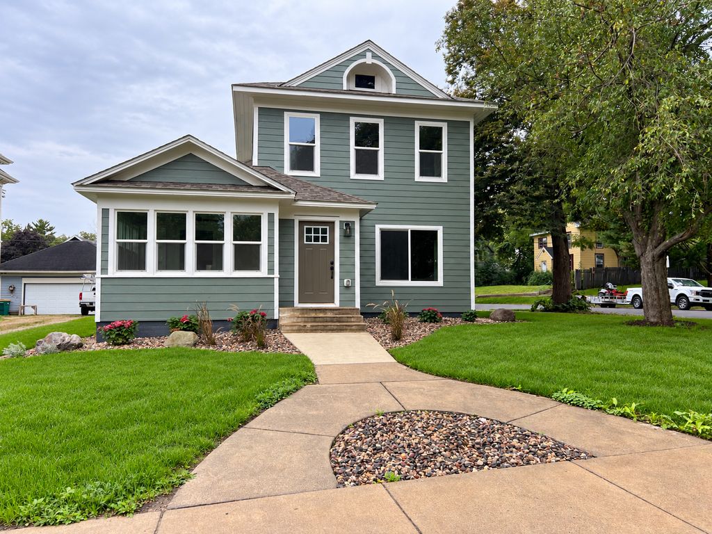 627 W Fountain Street, Albert Lea, MN 56007 — exterior