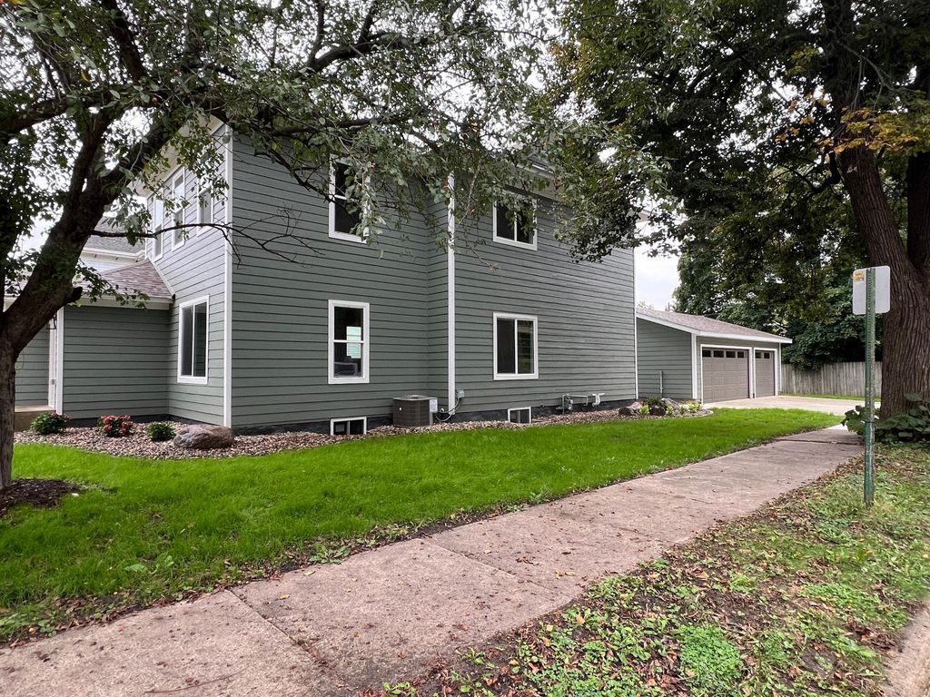 627 W Fountain Street, Albert Lea, MN 56007 — photo 4
