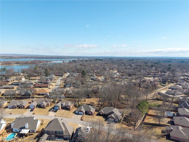 2905 Carrington Pointe Road, Fort Smith, AR 72903