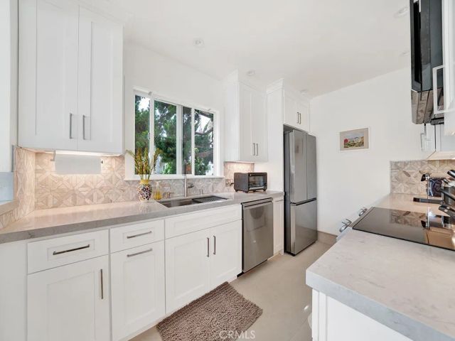 1594 Via Capri 1, Laguna Beach, CA 92651