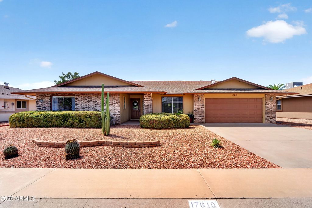 17610 N CALICO Drive, Sun City, AZ 85373 — photo 2
