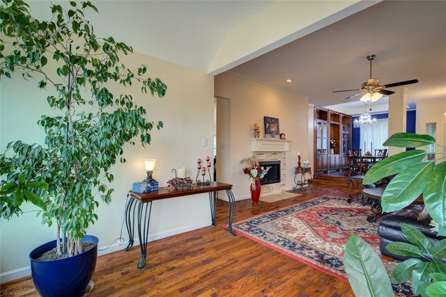 11 Lakeway Drive, Heath, TX 75032