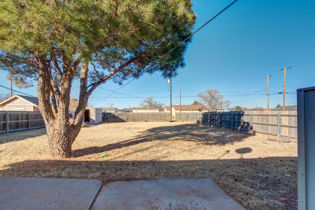 6212 22nd Street, Lubbock, TX 79407