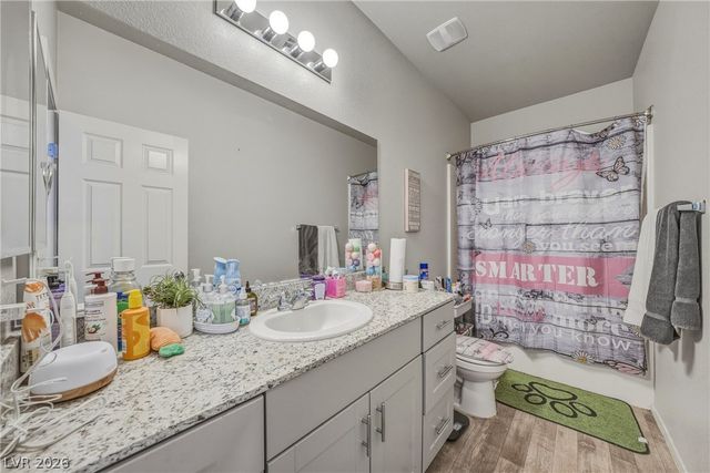 4418 Meadow Glade Avenue, North Las Vegas, NV 89084