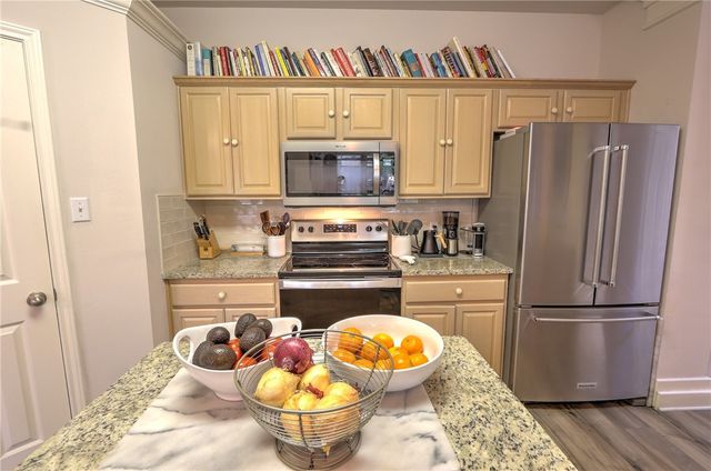 7417 Lake Micala Dr, Corpus Christi, TX 78413