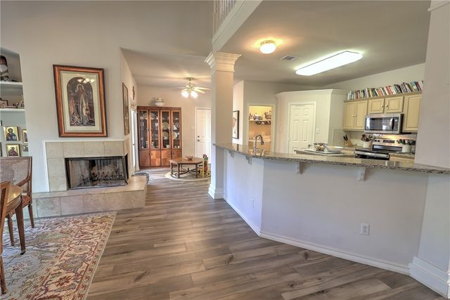 7417 Lake Micala Dr, Corpus Christi, TX 78413