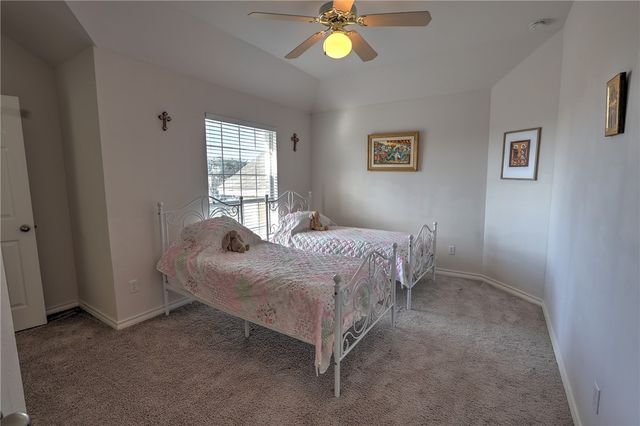 7417 Lake Micala Dr, Corpus Christi, TX 78413