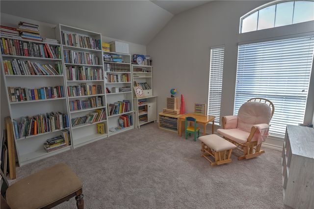 7417 Lake Micala Dr, Corpus Christi, TX 78413