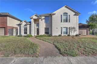 7417 Lake Micala Dr, Corpus Christi, TX 78413
