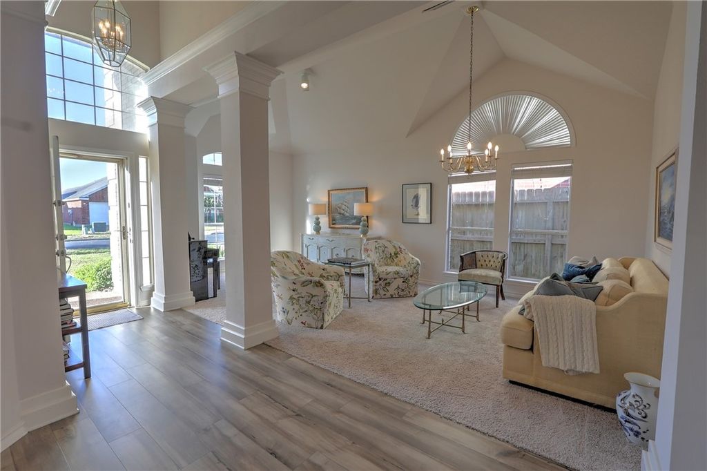 7417 Lake Micala Dr, Corpus Christi, TX 78413 — photo 4