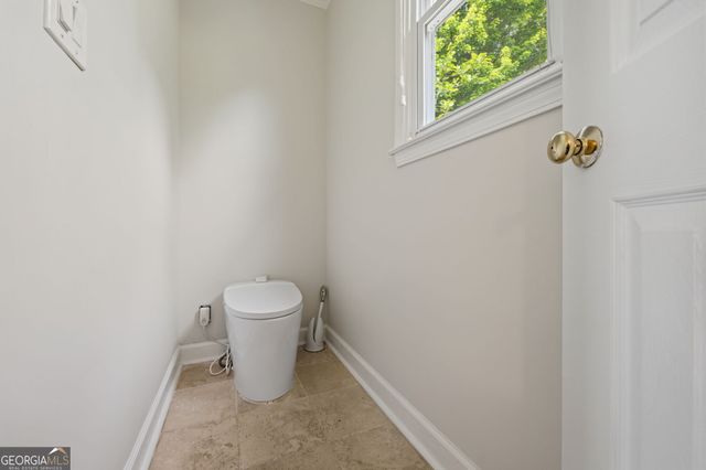 390 Woodbrook Way, Lawrenceville, GA 30043
