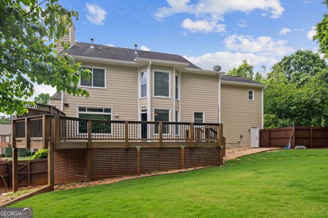 390 Woodbrook Way, Lawrenceville, GA 30043