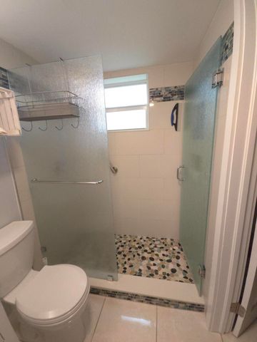 105 OXFORD 100, West Palm Beach, FL 33417