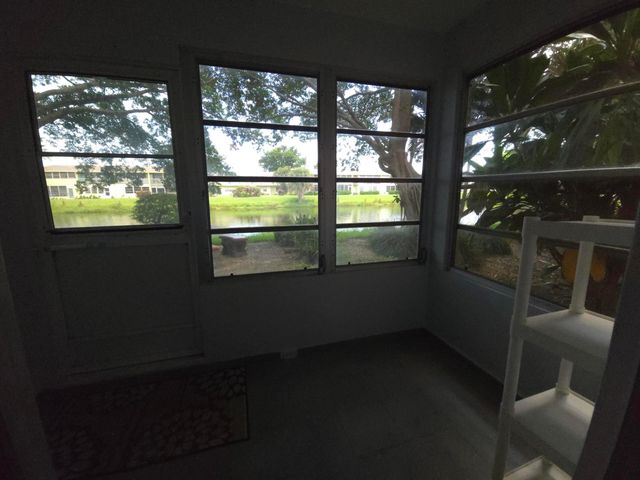 105 OXFORD 100, West Palm Beach, FL 33417
