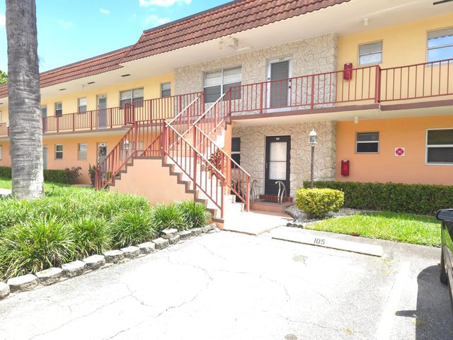 105 OXFORD 100, West Palm Beach, FL 33417