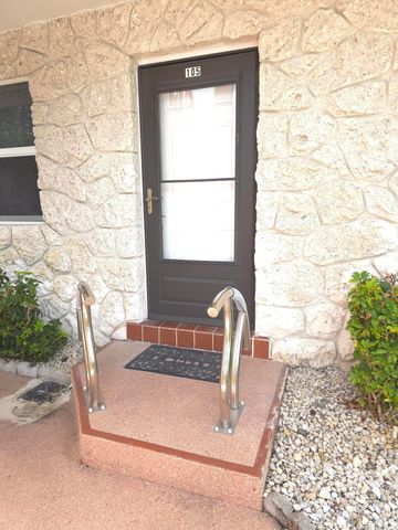 105 OXFORD 100, West Palm Beach, FL 33417