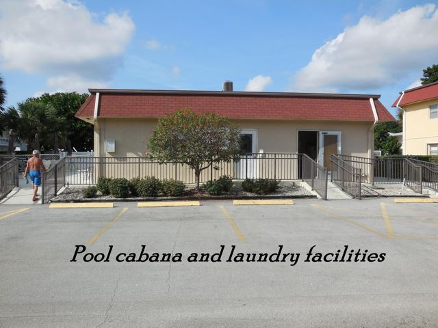 105 OXFORD 100, West Palm Beach, FL 33417