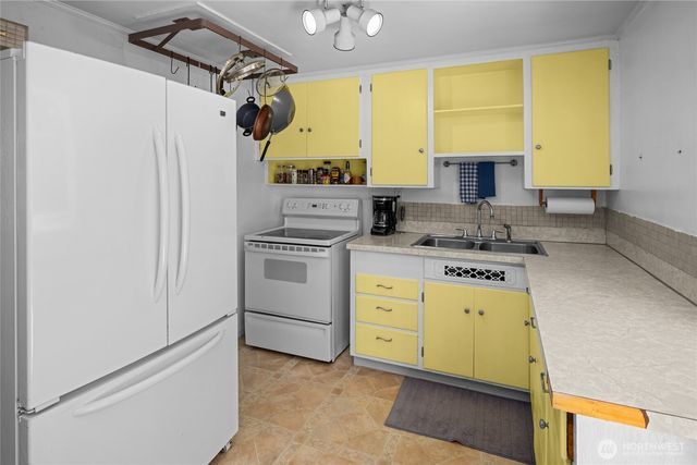 810 E Hobert Avenue, Ellensburg, WA 98926