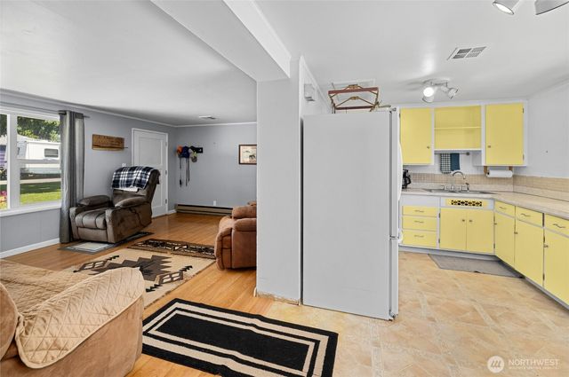 810 E Hobert Avenue, Ellensburg, WA 98926