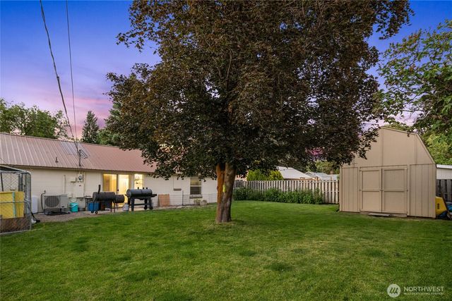 810 E Hobert Avenue, Ellensburg, WA 98926