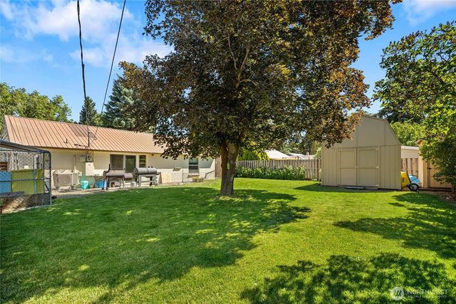 810 E Hobert Avenue, Ellensburg, WA 98926