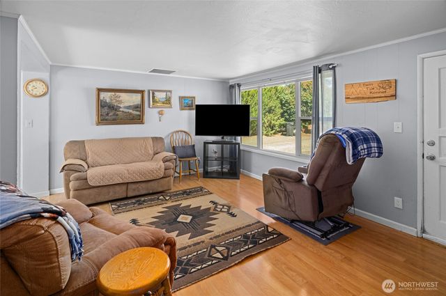810 E Hobert Avenue, Ellensburg, WA 98926