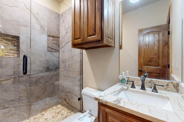 5720 County Road 1094, Celeste, TX 75423
