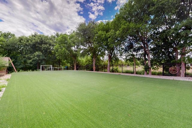 5720 County Road 1094, Celeste, TX 75423