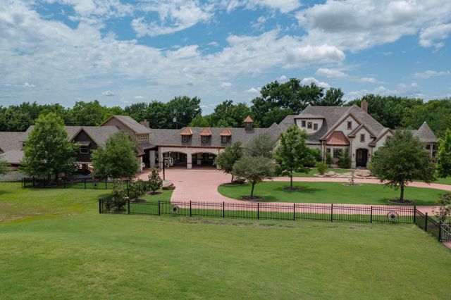 5720 County Road 1094, Celeste, TX 75423