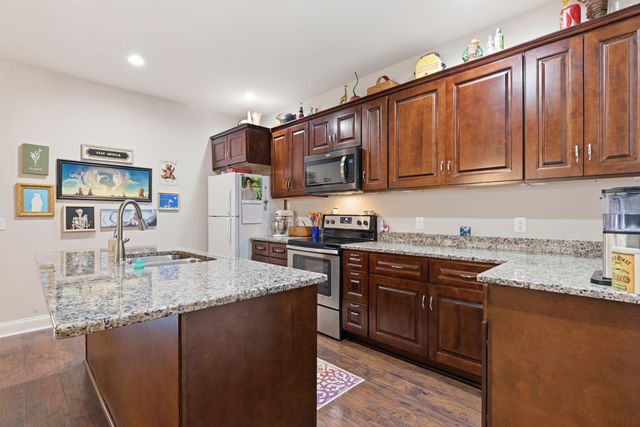 2178 Cason Ln, Murfreesboro, TN 37128
