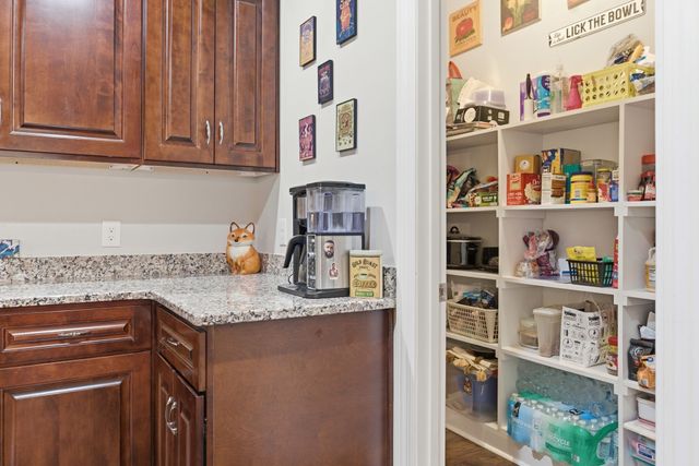 2178 Cason Ln, Murfreesboro, TN 37128