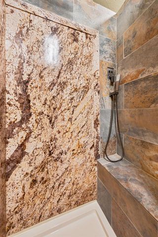 2911 Larkspur Ln, Camino, CA 95709