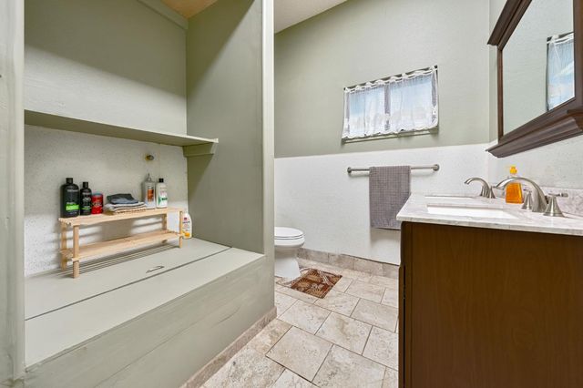 2911 Larkspur Ln, Camino, CA 95709